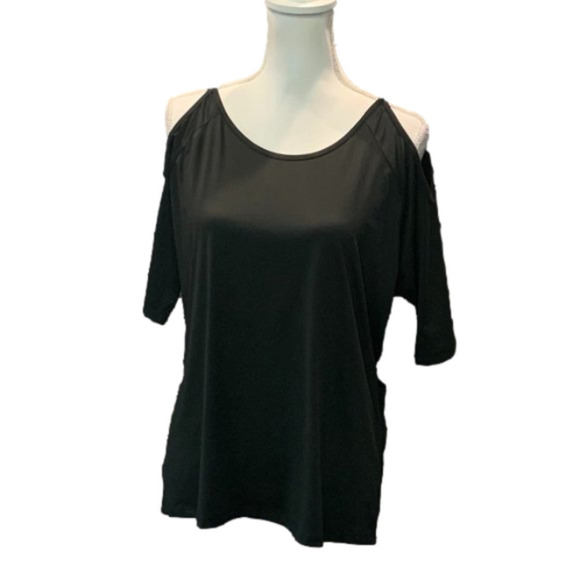 🔥🔥SALE🔥🔥WOWENY Black Athletic Mesh Back Top NWT - Picture 1 of 5